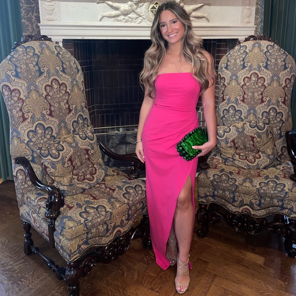 Meet your Posher, Laura